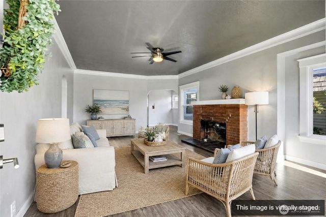 3516 Hoyt Avenue, Everett, WA 98201