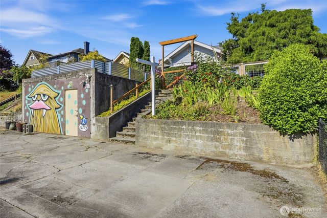 3516 Hoyt Avenue, Everett, WA 98201