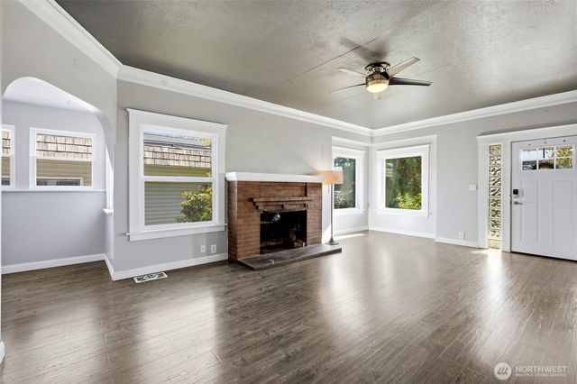 3516 Hoyt Avenue, Everett, WA 98201