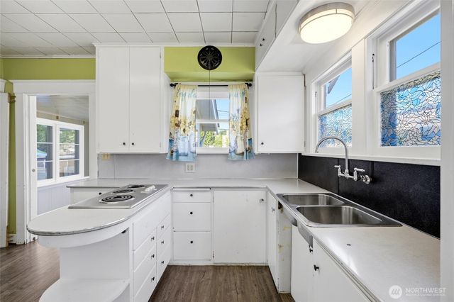 3516 Hoyt Avenue, Everett, WA 98201