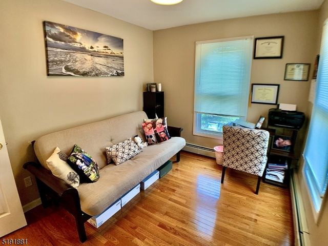 7 Jefferson Trl, Hopatcong Boro, NJ 07843