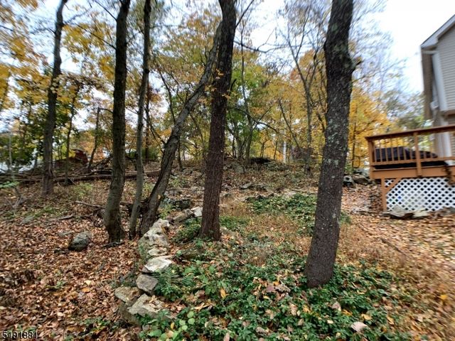 7 Jefferson Trl, Hopatcong Boro, NJ 07843