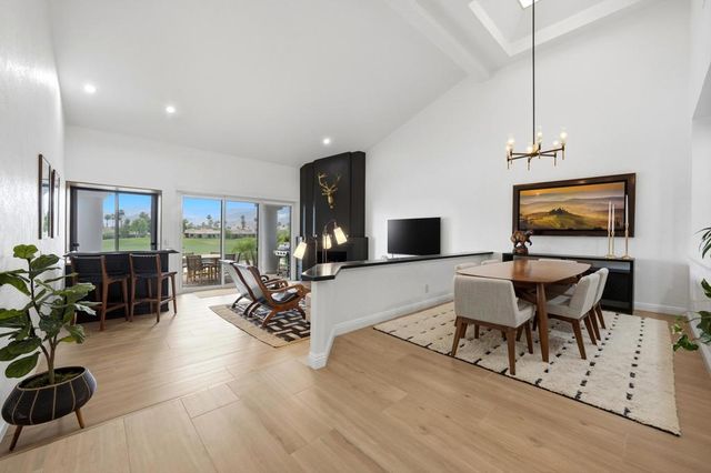 54652 Inverness Way, La Quinta, CA 92253