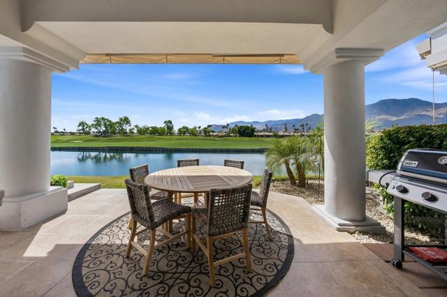 54652 Inverness Way, La Quinta, CA 92253