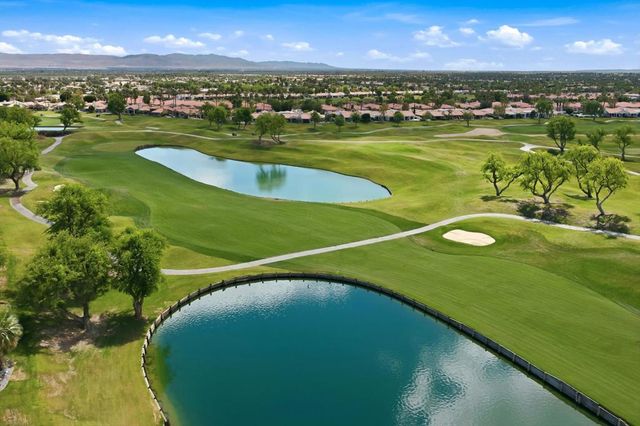 54652 Inverness Way, La Quinta, CA 92253