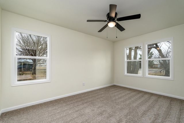 501 Scott Street, Tye, TX 79563