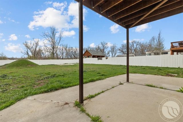 1836 Wicks Ln, Billings, MT 59105