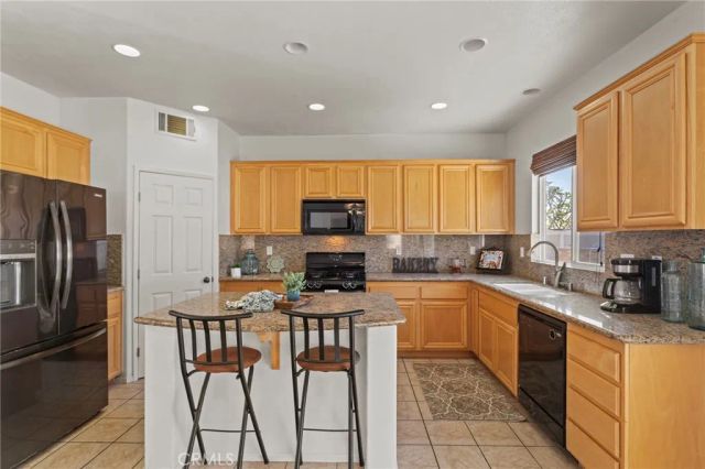 294 Kieswetter, Colton, CA 92324