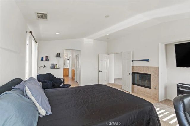 294 Kieswetter, Colton, CA 92324