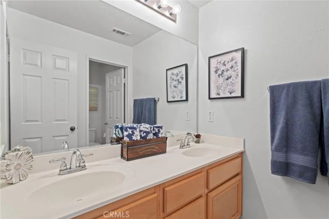 294 Kieswetter, Colton, CA 92324