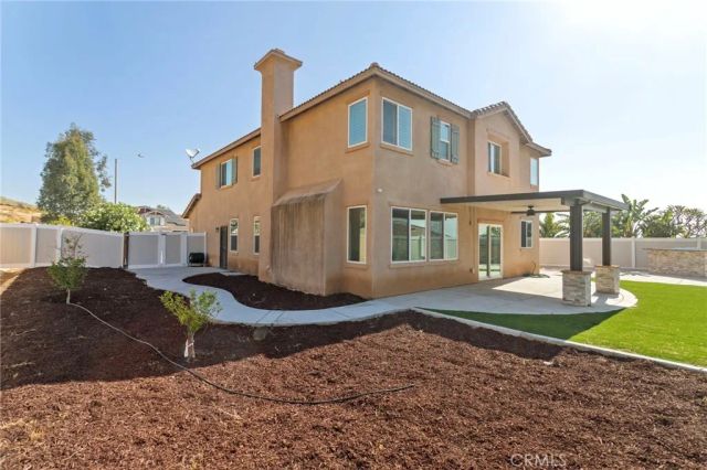 294 Kieswetter, Colton, CA 92324