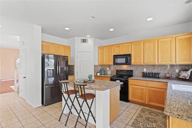 294 Kieswetter, Colton, CA 92324