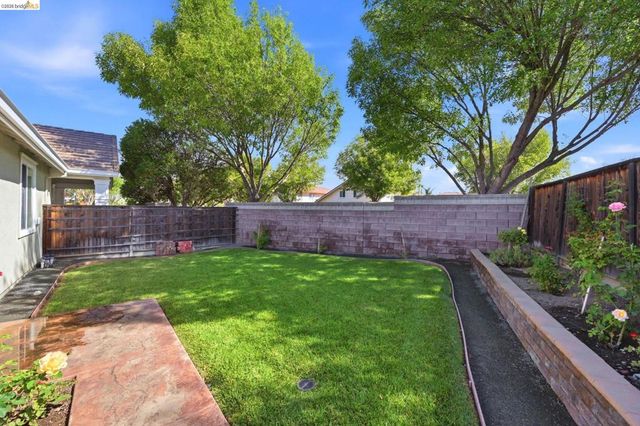 705 Pardee Ct, Discovery Bay, CA 94505