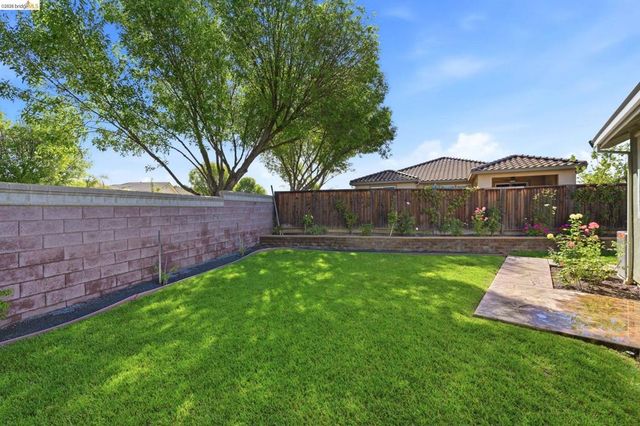 705 Pardee Ct, Discovery Bay, CA 94505