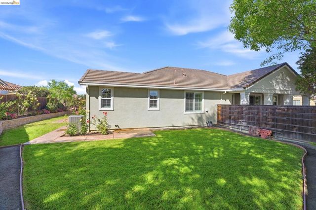 705 Pardee Ct, Discovery Bay, CA 94505