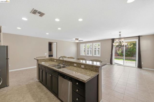 705 Pardee Ct, Discovery Bay, CA 94505