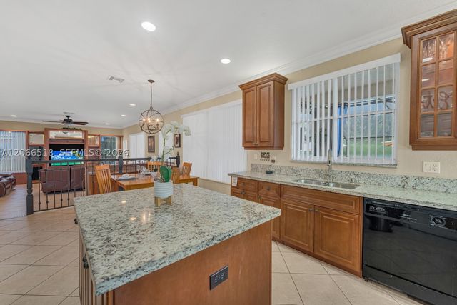 19500 SW 39th Ct, Miramar, FL 33029