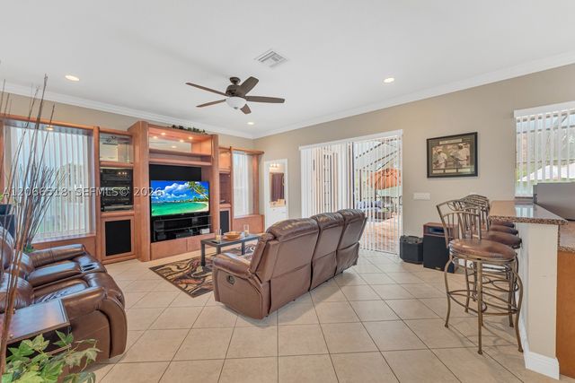 19500 SW 39th Ct, Miramar, FL 33029