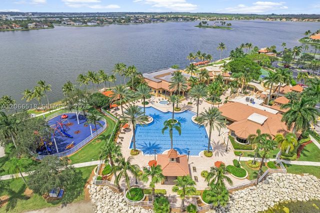 19500 SW 39th Ct, Miramar, FL 33029