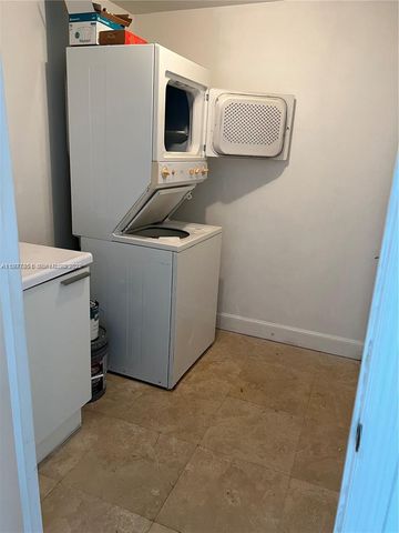 14951 Royal Oaks Ln 1901, North Miami, FL 33181