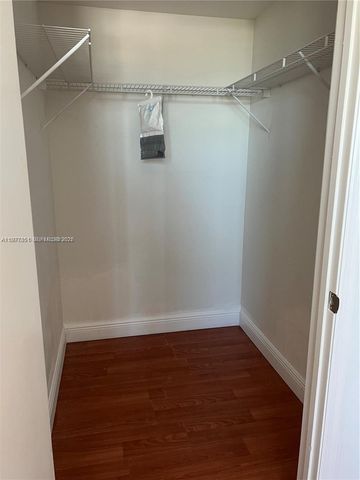 14951 Royal Oaks Ln 1901, North Miami, FL 33181