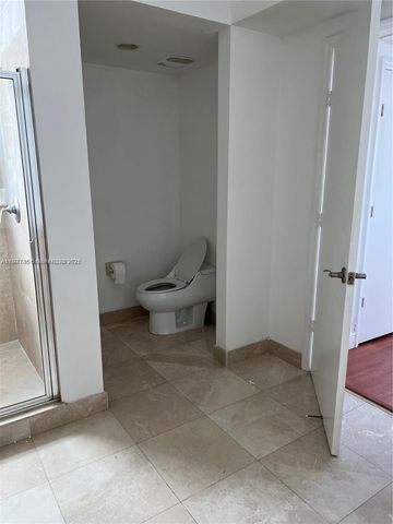 14951 Royal Oaks Ln 1901, North Miami, FL 33181