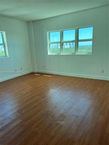 14951 Royal Oaks Ln 1901, North Miami, FL 33181