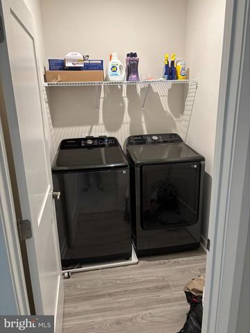 14130 GYPSUM LOOP, Chantilly, VA 20151