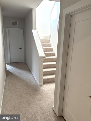 14130 GYPSUM LOOP, Chantilly, VA 20151