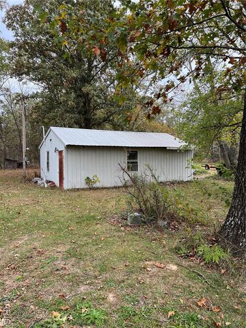 3166 Highway K, Salem, MO 65560