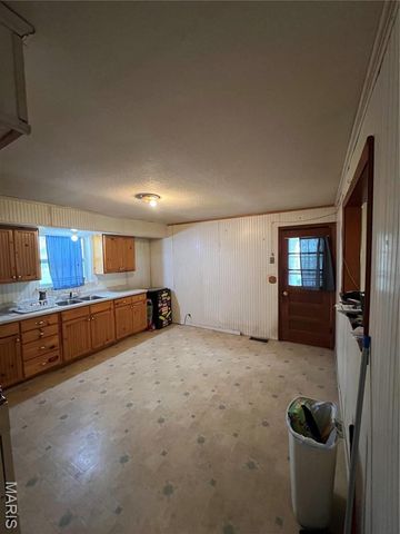 3166 Highway K, Salem, MO 65560