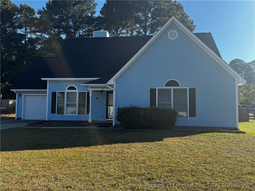 102 Whitechapel Lane, Raeford, NC 28376