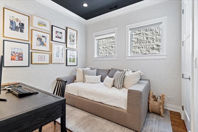 863 W Wrightwood Avenue 3, Chicago, IL 60614