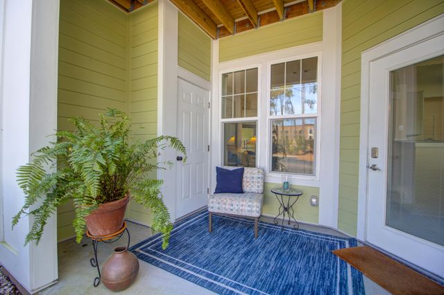 2315 Chatelain Way, Mount Pleasant, SC 29464