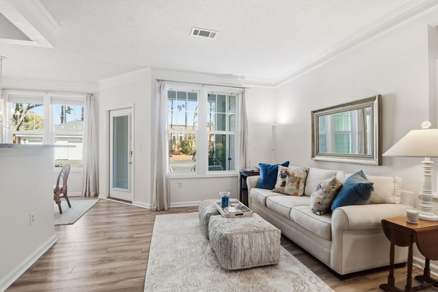 2315 Chatelain Way, Mount Pleasant, SC 29464