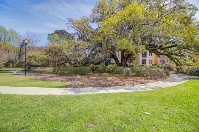 2315 Chatelain Way, Mount Pleasant, SC 29464