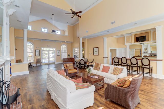 2315 Chatelain Way, Mount Pleasant, SC 29464