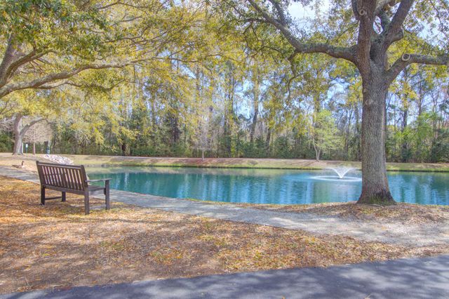 2315 Chatelain Way, Mount Pleasant, SC 29464