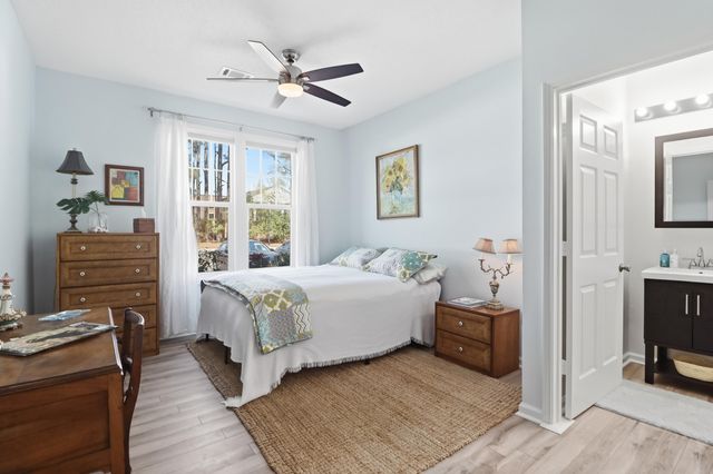 2315 Chatelain Way, Mount Pleasant, SC 29464