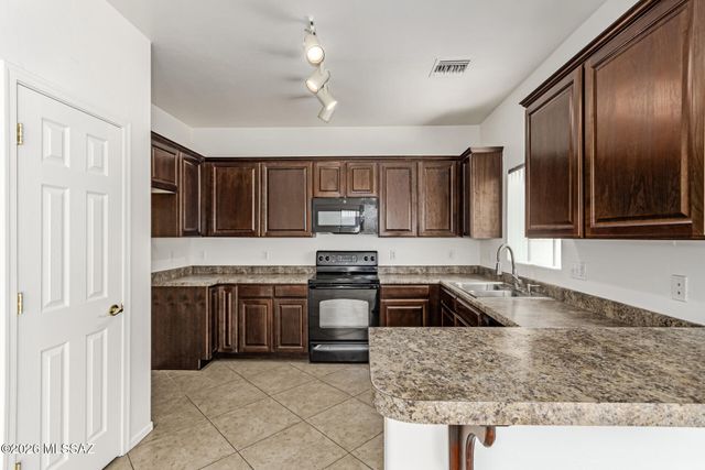 1930 E Vera Cruz Vista, Tucson, AZ 85713