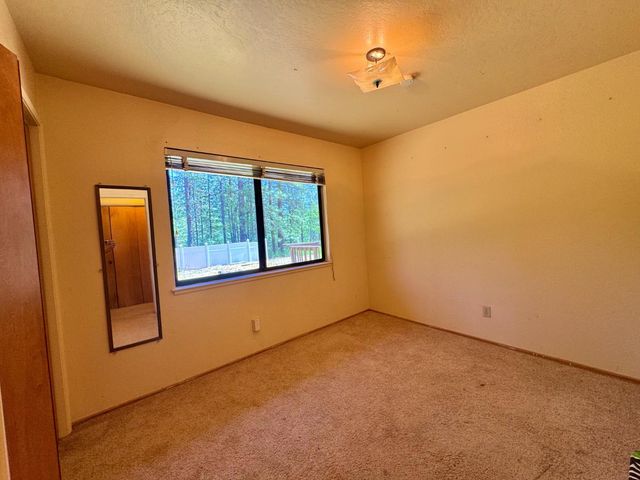 355 Retherford Rd, Colfax, CA 95713