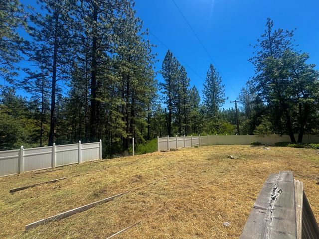 355 Retherford Rd, Colfax, CA 95713