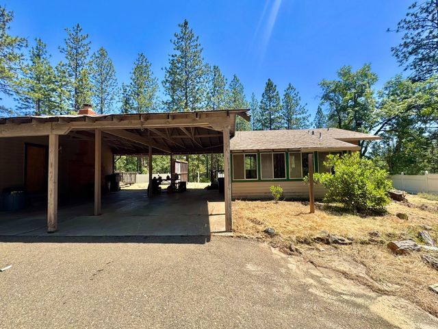 355 Retherford Rd, Colfax, CA 95713