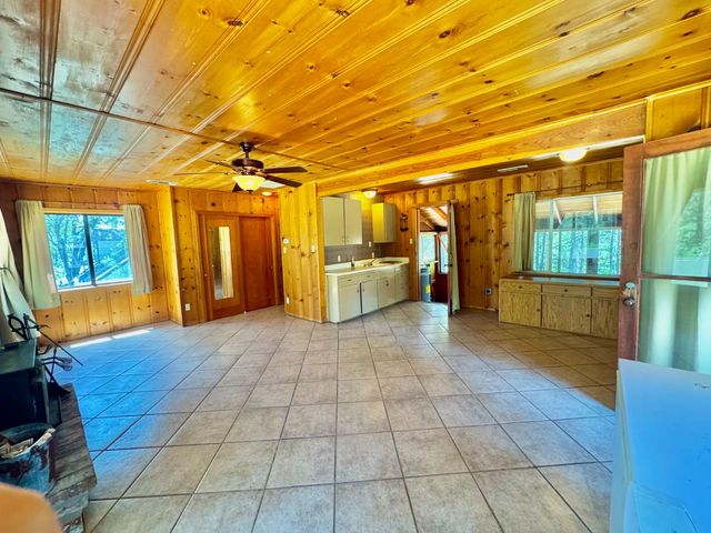 355 Retherford Rd, Colfax, CA 95713