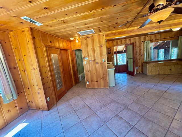 355 Retherford Rd, Colfax, CA 95713