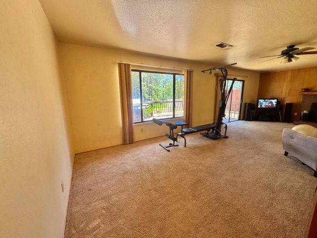 355 Retherford Rd, Colfax, CA 95713