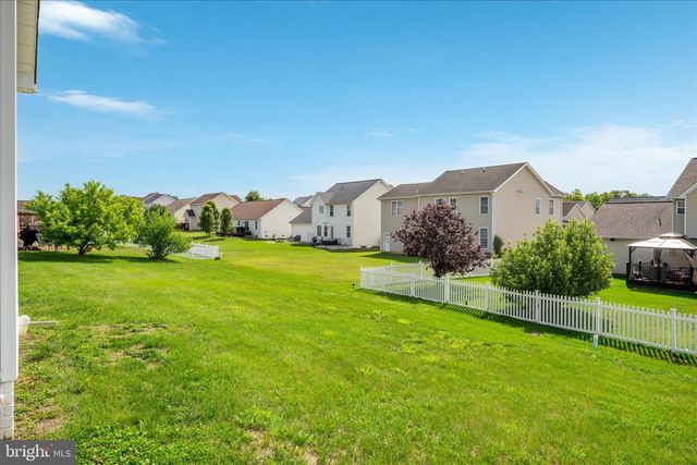 367 WEBBER SPRINGS DR, Inwood, WV 25428