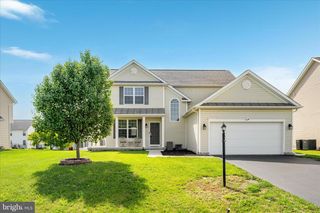 367 WEBBER SPRINGS DR, Inwood, WV 25428