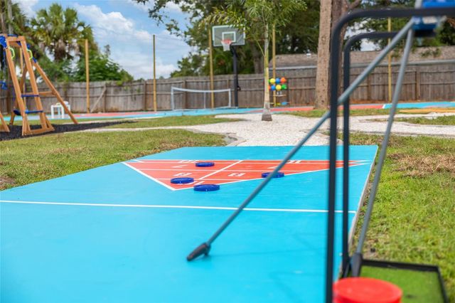 7701 40TH TERRACE N, St Petersburg, FL 33709