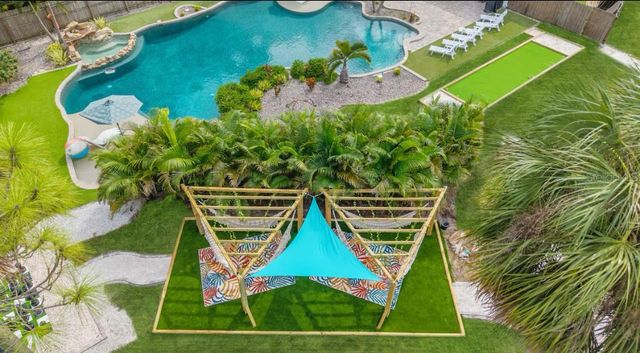 7701 40TH TERRACE N, St Petersburg, FL 33709